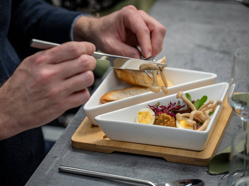 Élmény az asztalnál